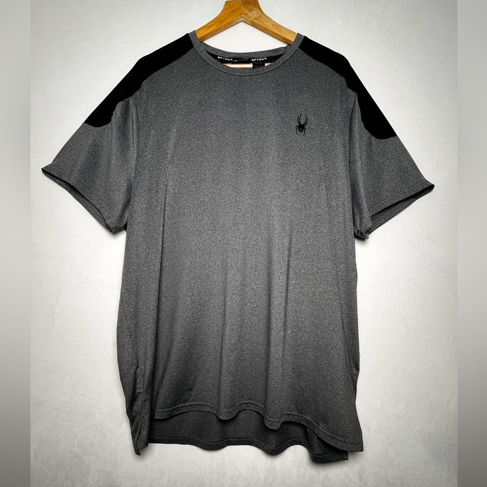 Spyder Active ProWeb Shirt Mens Size XXL Gray Black Short Sleeve Athletic Vented